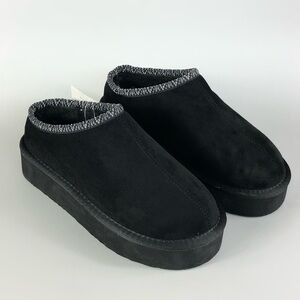 Pawz Black Suede Winter Slip-Ons Size 6